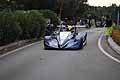La monoposto Elia Avrio con il pilota D. Polizzi del team Puntese Cose che si accoda al serpentone finale